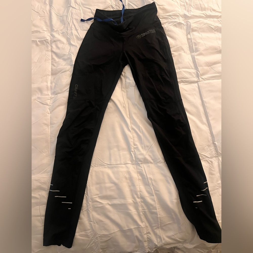 Woman’s spartan leggings
